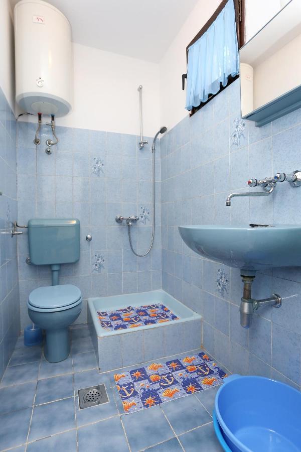 Apartments By The Sea Rogoznica - 10338 Ngoại thất bức ảnh