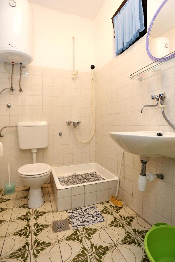 Apartments By The Sea Rogoznica - 10338 Ngoại thất bức ảnh